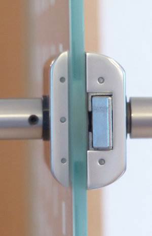 Locksmith Manchester Door locks and handles in Manchester